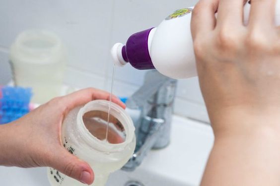 Steps To Clean Baby Bottle With Vinegar